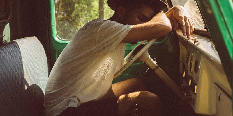 徐州工业风装修进阶指南：如何平衡粗犷美学与家居舒适性的矛盾？